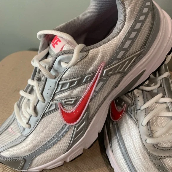 Nike Women's Metallic Silver and Red Sneakers - Picture 2 of 7